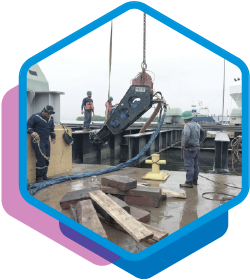 servicio-suspendida-con-grua